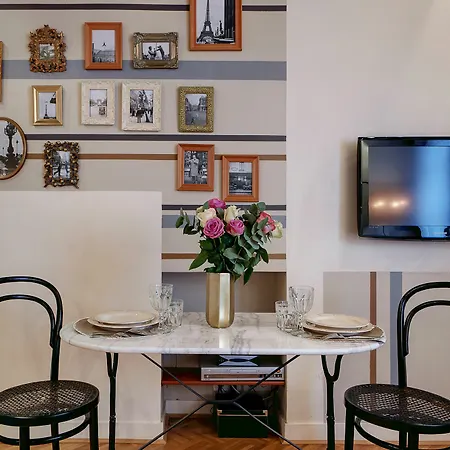 Europea - Centre Apartment *